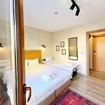 Hotel Sultan Pier