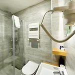 Sultan Pier Hotel