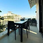 Sultan Pier Hotel *
